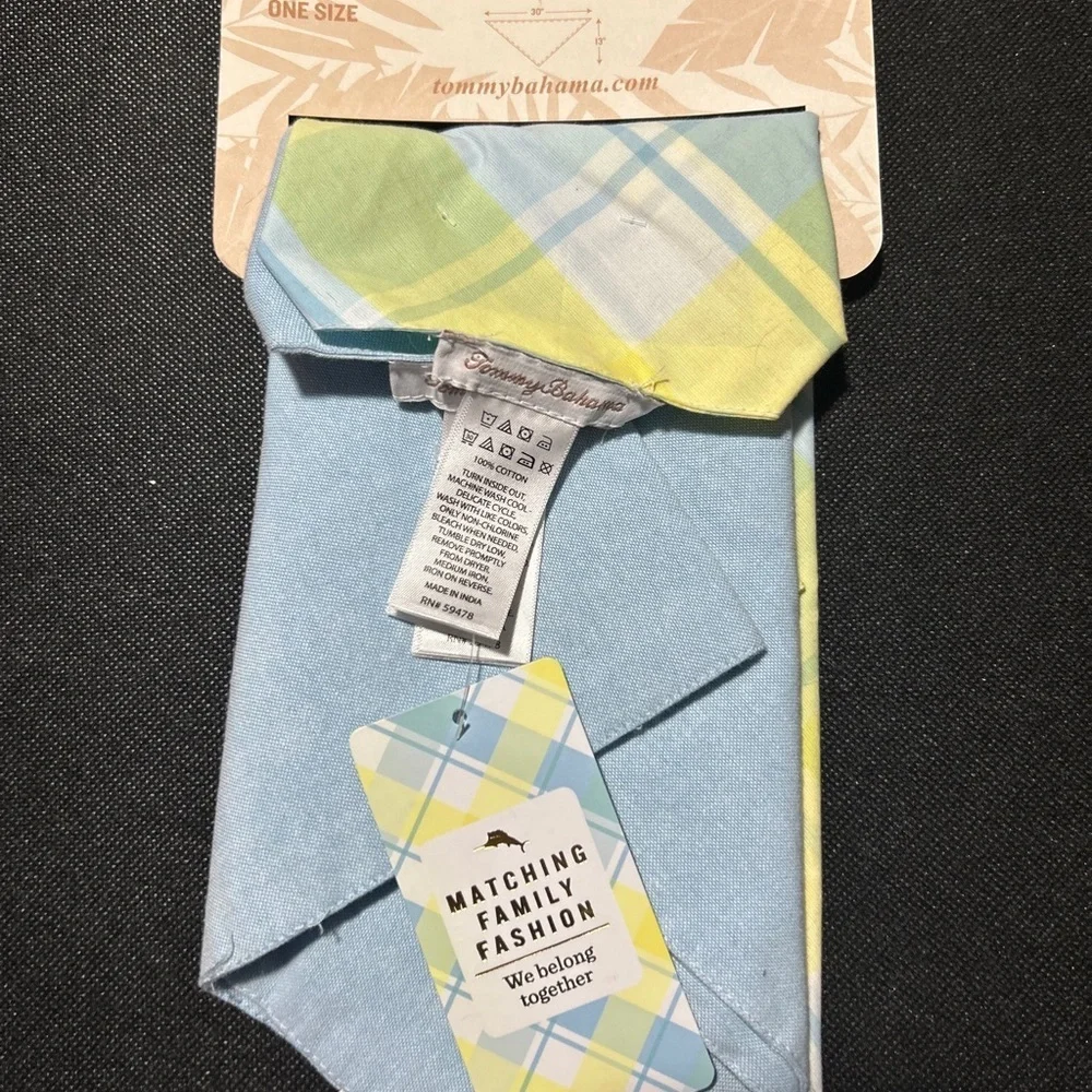 TOMMY BAHAMA PET BANDANA 2 Pack One Size Easter Spring Dog Clothing Plaid Blue